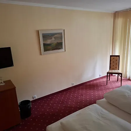Gaestezimmer Im Parkhotel Wehrle * تيبرغ