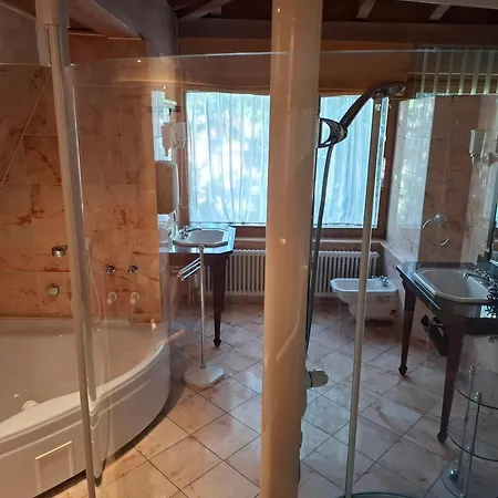 فندق Gaestezimmer Im Parkhotel Wehrle